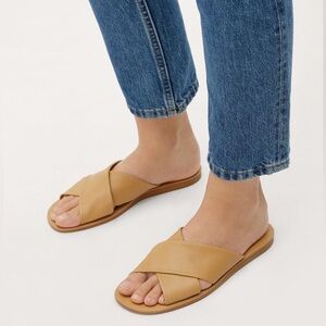Everlane THE DAY CROSSOVER SANDAL light taupe